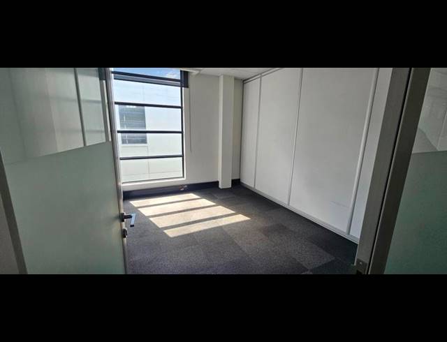 BUSINESS PROPERTY TO RENT IN ALLANDALE
